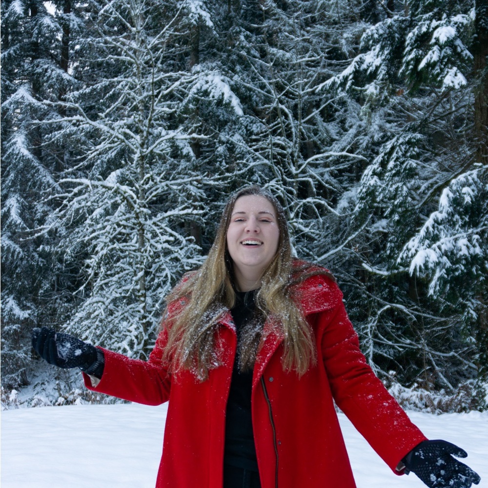 Meet your Posher, Caroline